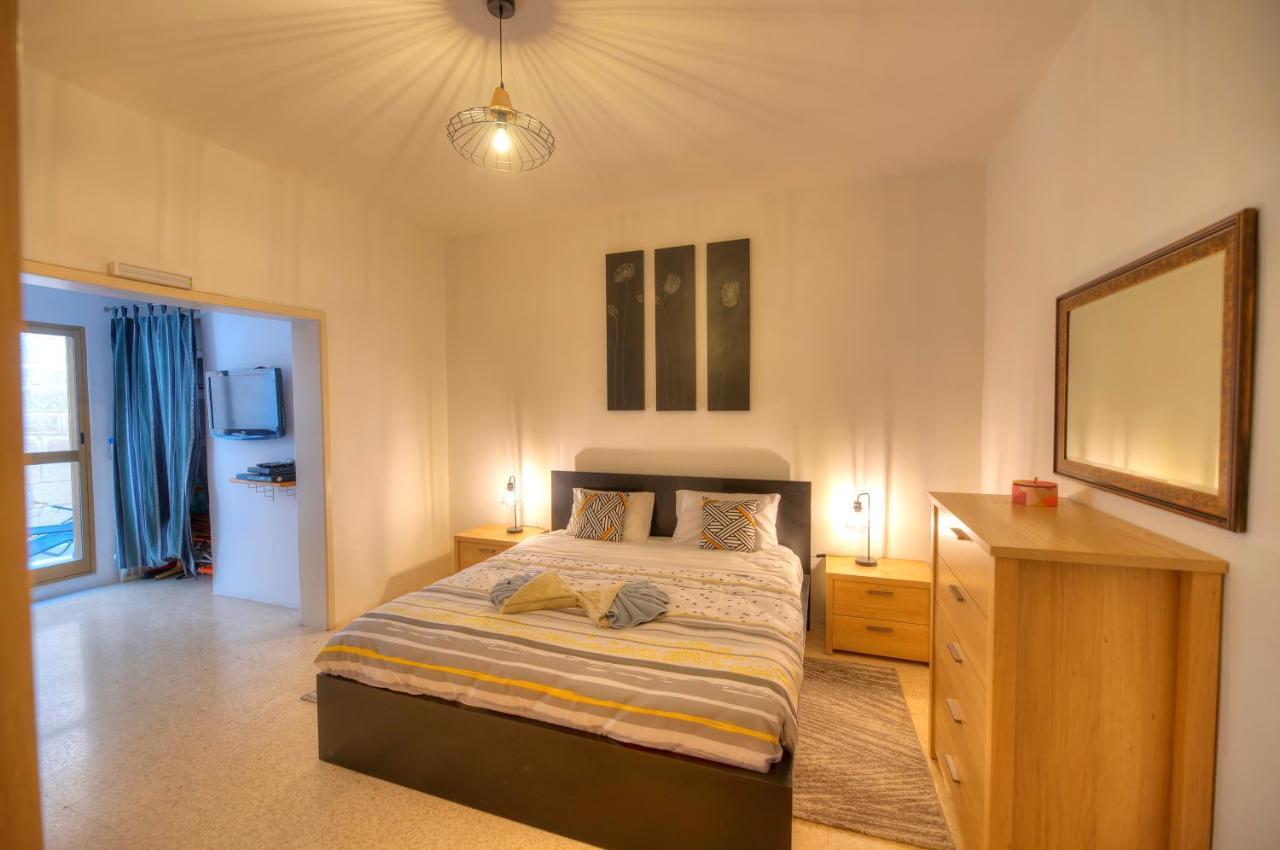 Enormous 3Bedrooms Seafront With Balcony Pdeh1-1 Σλιέμα Εξωτερικό φωτογραφία