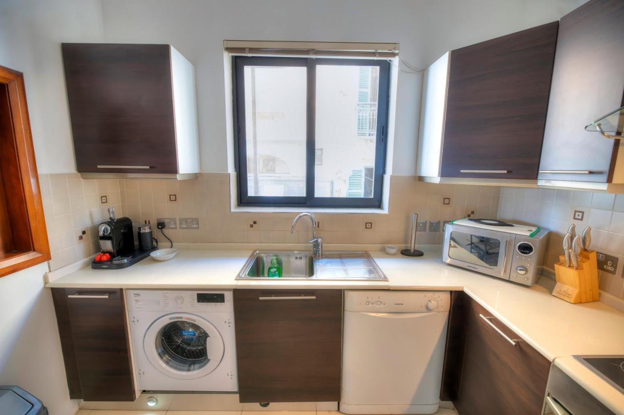 Enormous 3Bedrooms Seafront With Balcony Pdeh1-1 Σλιέμα Εξωτερικό φωτογραφία